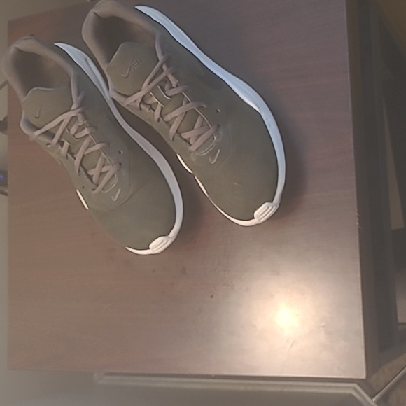 Nike air max oketo olive green - Picture 6 of 6